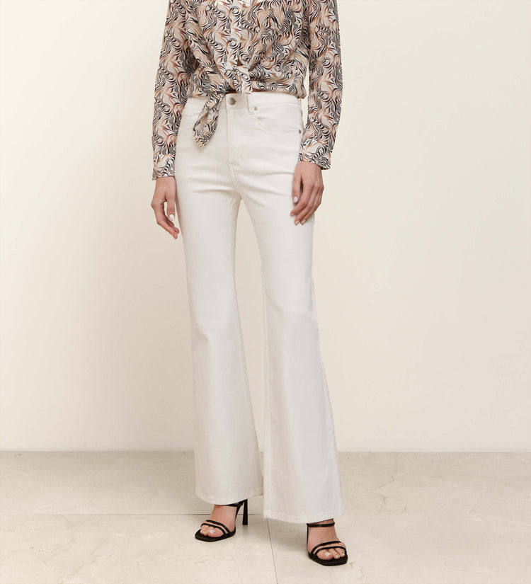 Flared jeans