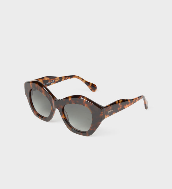 Gafas sol ovalada oversize