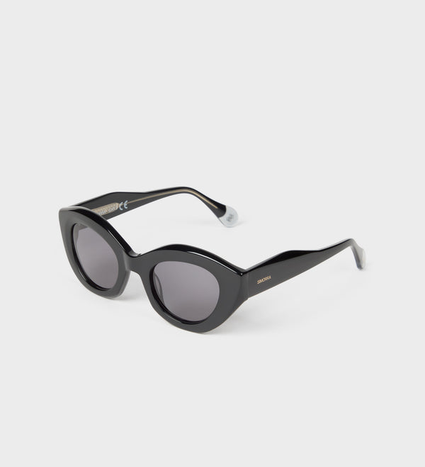 Oval sunglasses